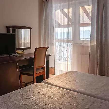 Hotel Na Skarpie Mikołajki
